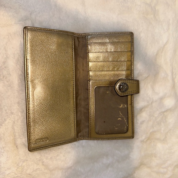 ❤️ 🎉Coach Wallet - Picture 5 of 7